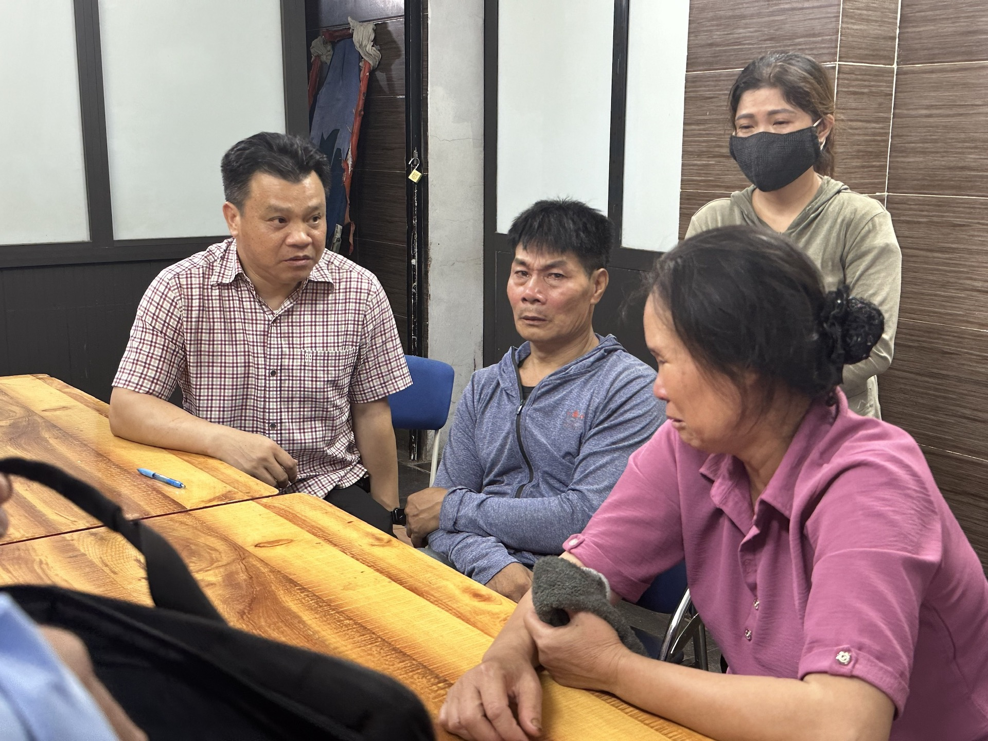 Ủy ban An toàn giao thông Quốc gia thăm hỏi, hỗ trợ gia đình nạn nhân vụ tai nạn tại Hoài Đức